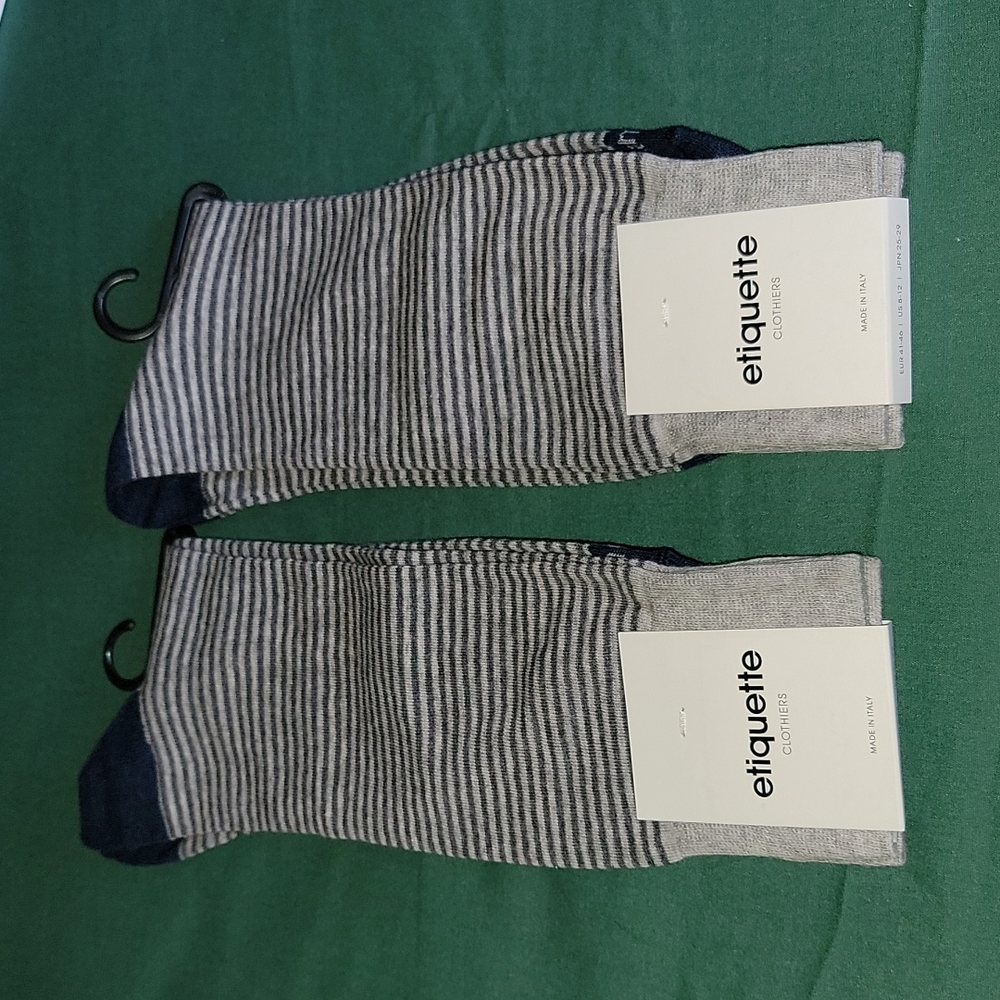 Bundle of 2 Pairs Etiquette Clothiers Socks Mens